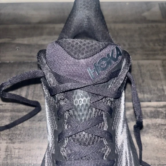 Hoka Clifton 9 women's training shoe SZ 6 - Picture 4 of 12